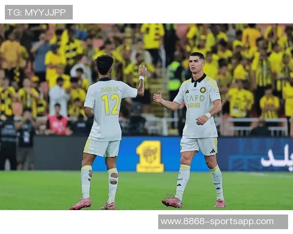 C罗个人净资产突破14亿美元成为全球首位超十亿的足球巨星